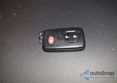 2015 Toyota Prius Two z USA, uszkodzony, nr VIN JTDKN3DU3F0445401